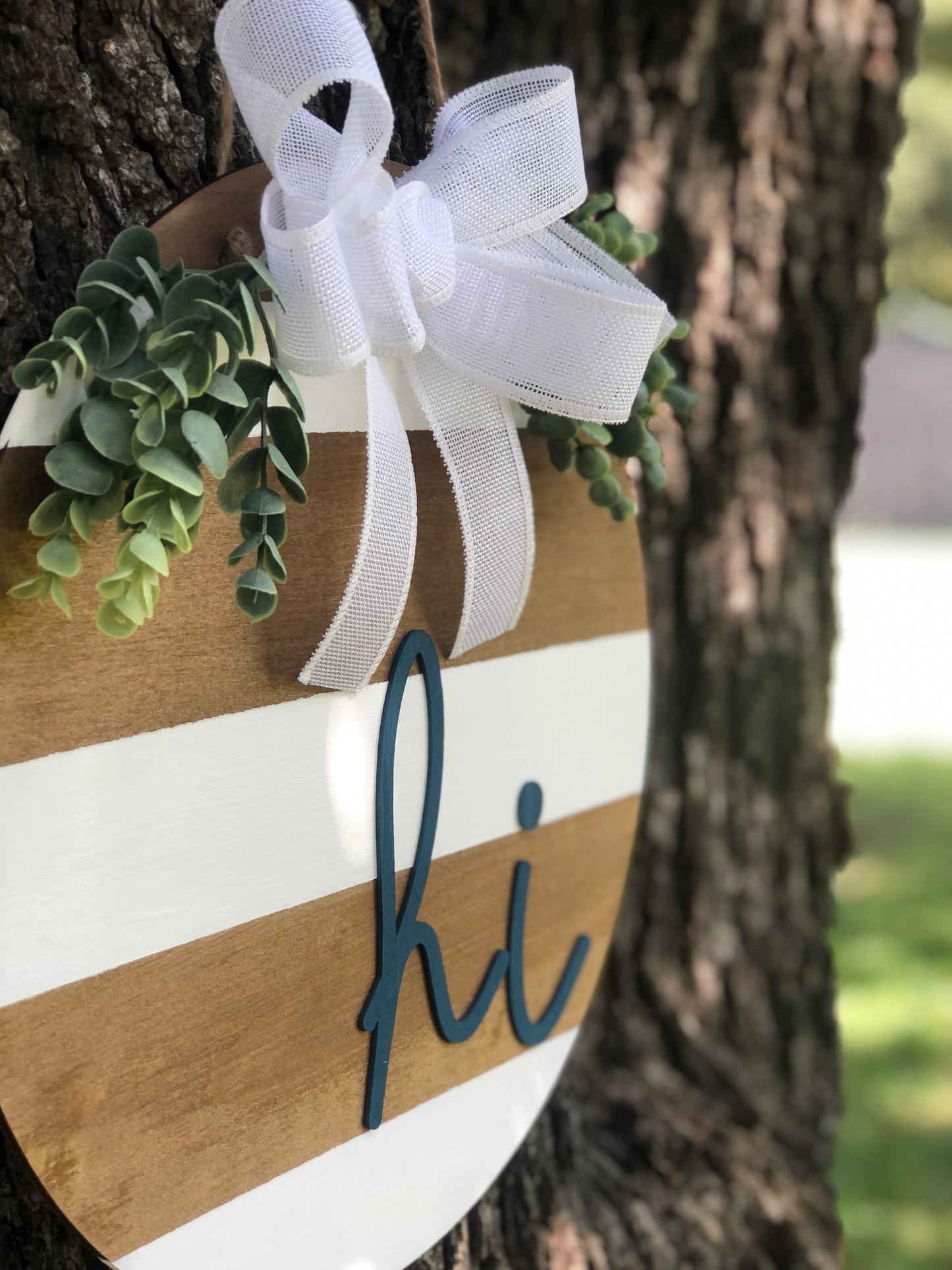 Wood Round Door Hanger| Hi Door Hanger| 3D Letters| Wood Door Hanger| Front Porch Decor| Housewarming Gift| Gift| Wedding Gift